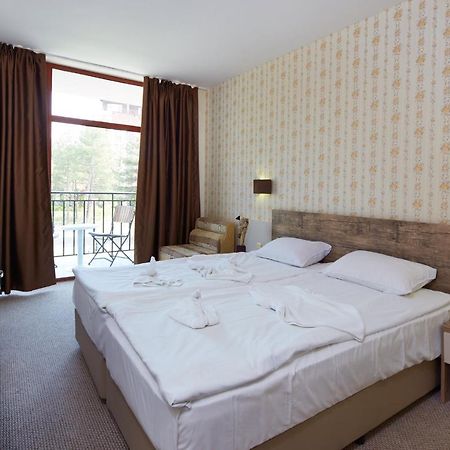 Hotel Lira Sunny Beach Buitenkant foto