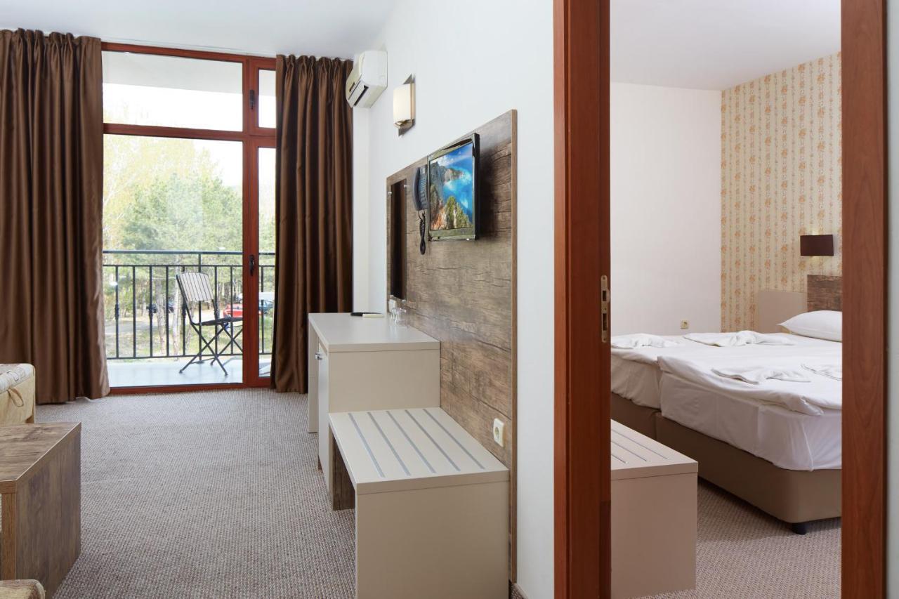 Hotel Lira Sunny Beach Buitenkant foto
