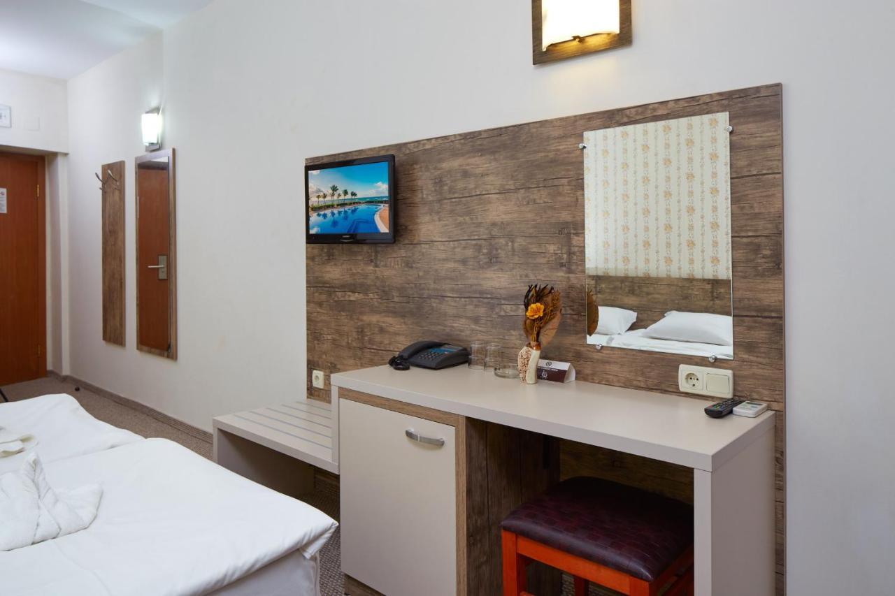 Hotel Lira Sunny Beach Buitenkant foto
