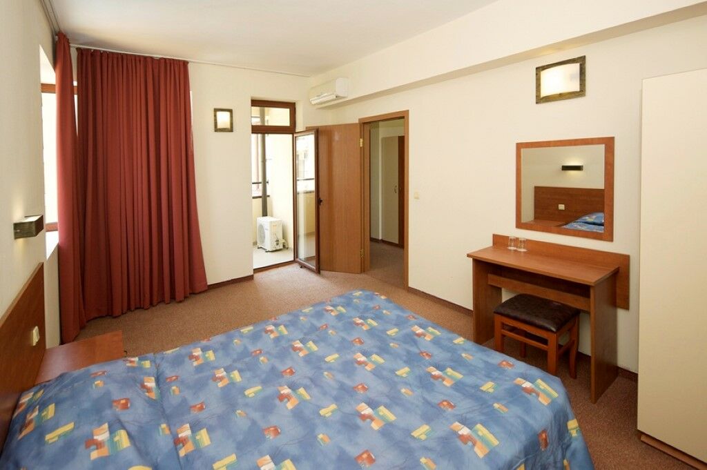 Hotel Lira Sunny Beach Buitenkant foto